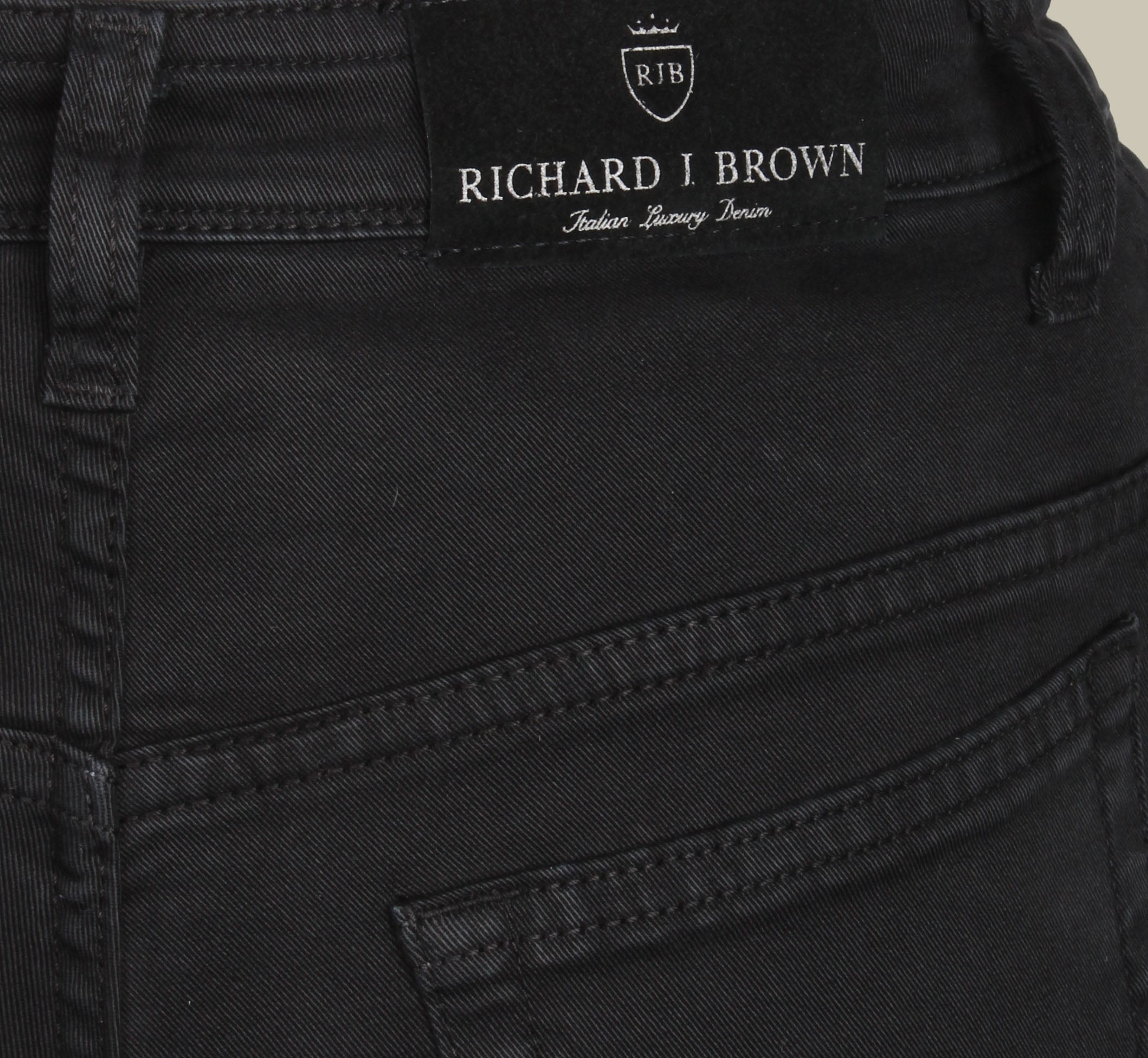 JOSEPHINE Black Slim Fit Jean