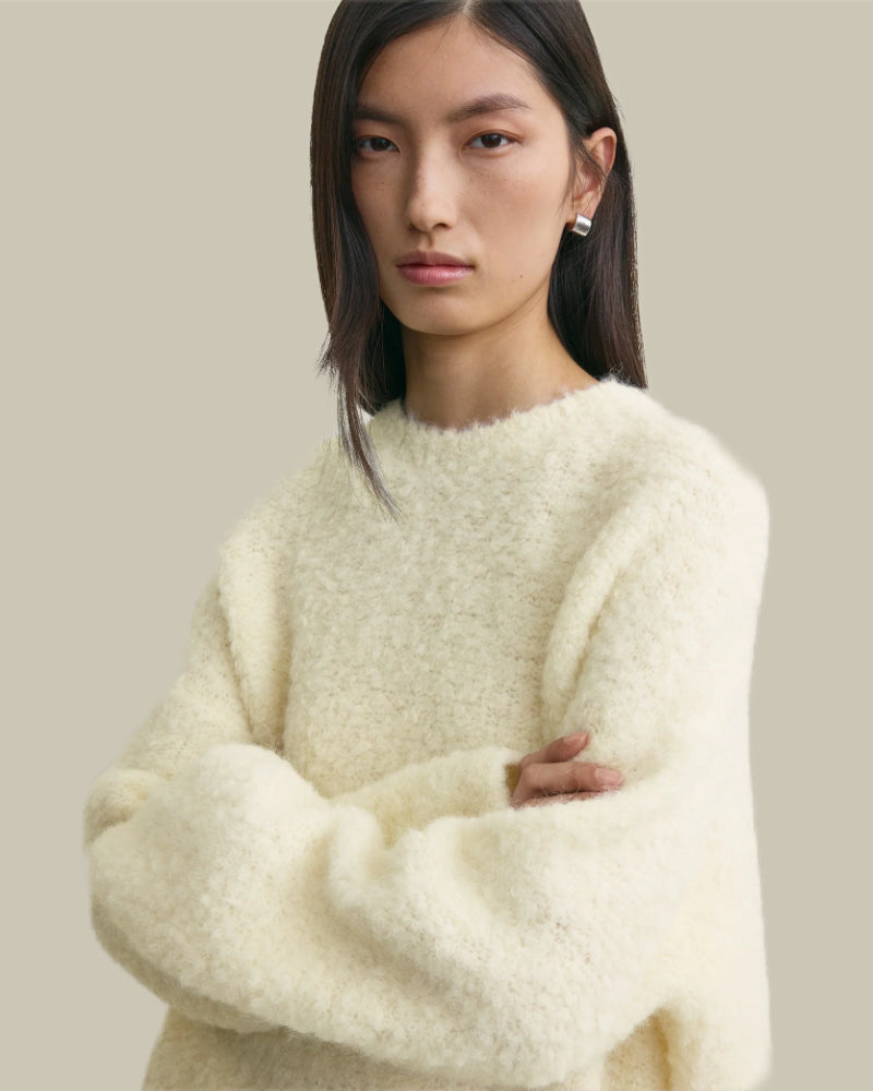 Boxy Bouclé Knit Milk