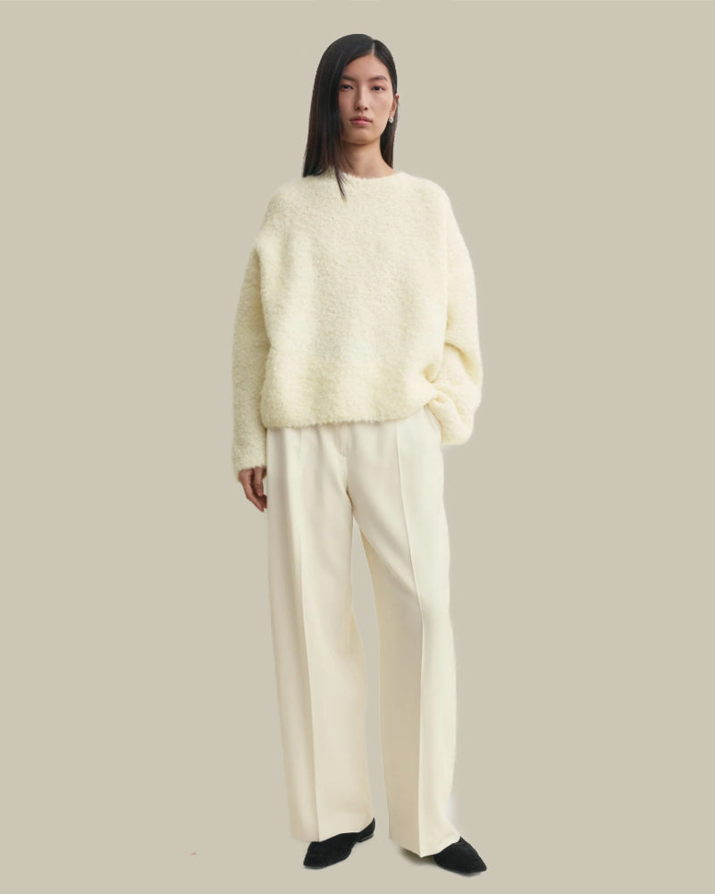 Boxy Bouclé Knit Milk