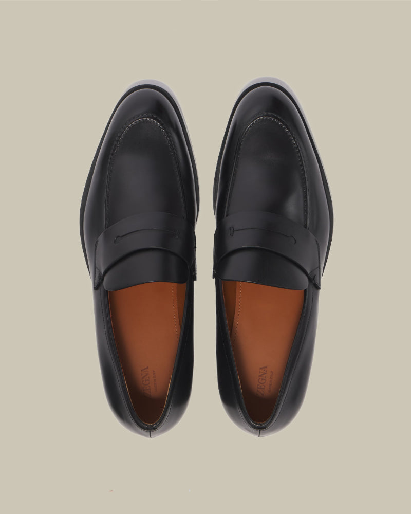 Classic Loafer With L'Asola Band