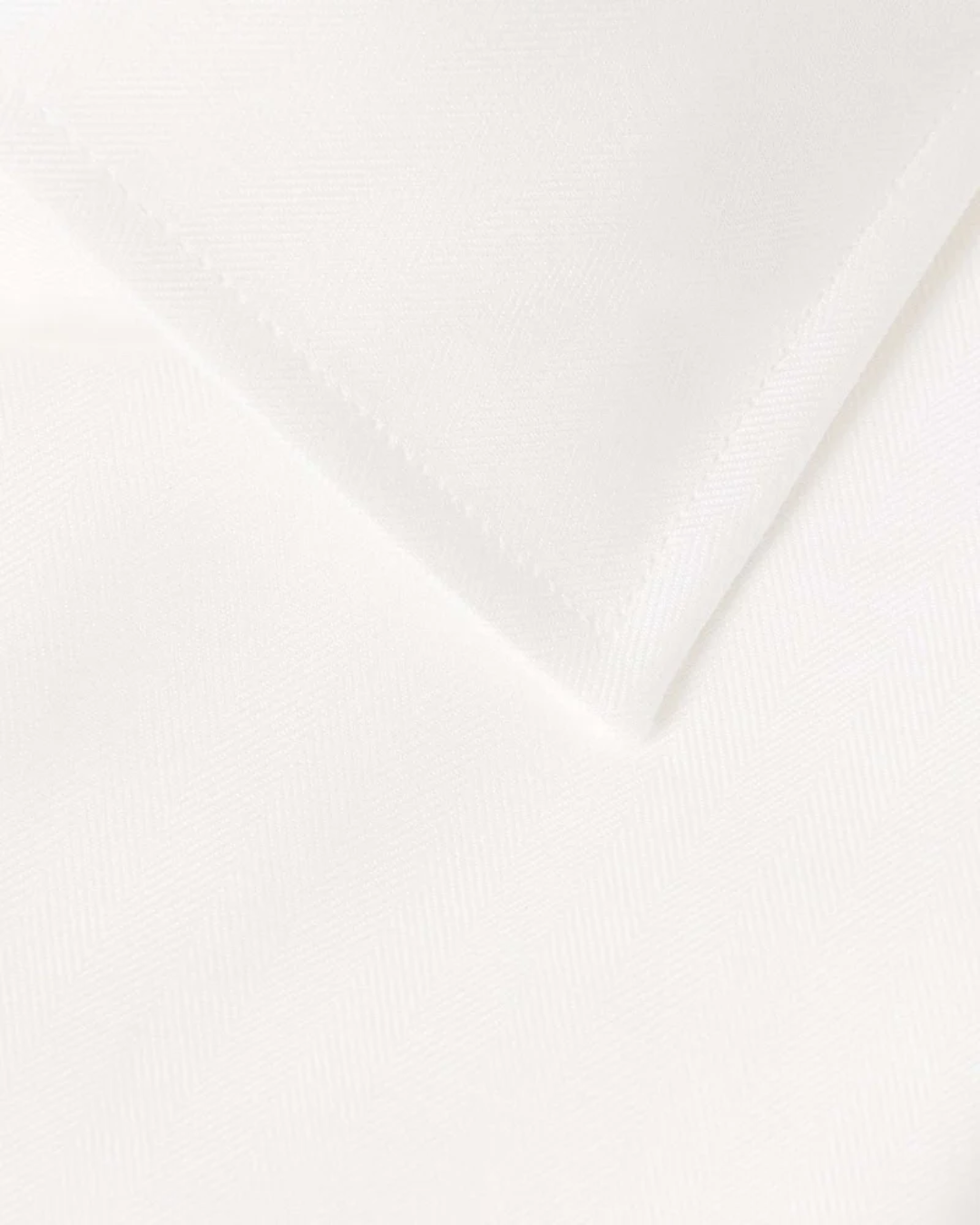 White Twill Cotton Spread Collar Shirt