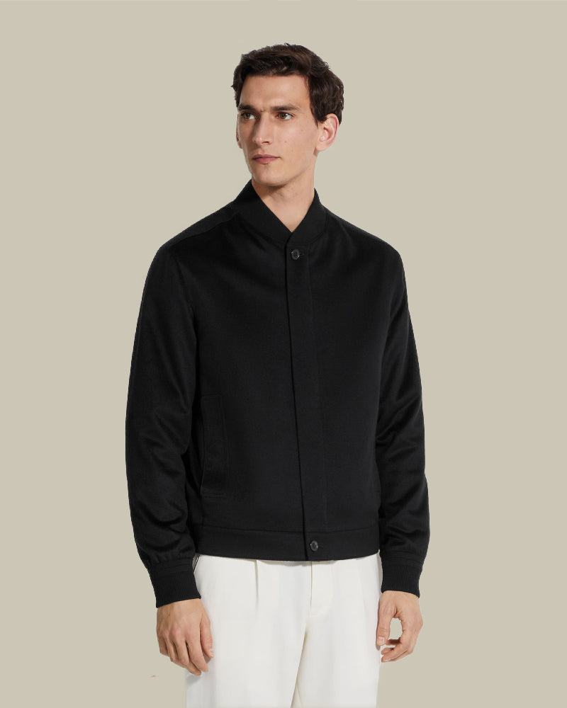 Black Oasi Cashmere Elements Bomber