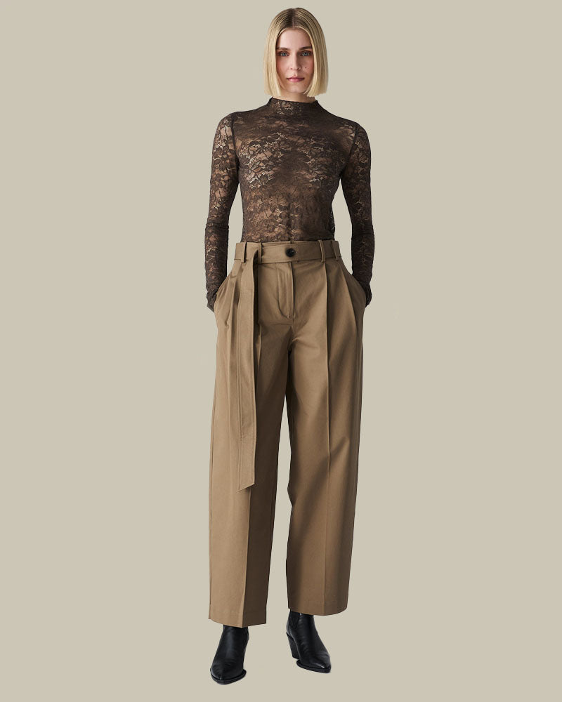 Orla Lace Poloneck