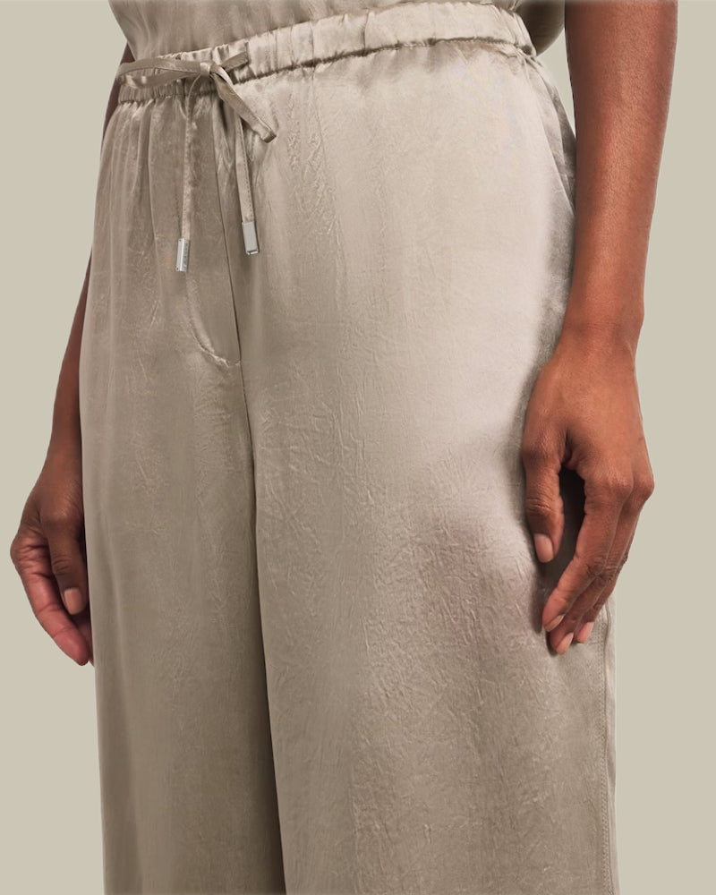 Elliat Olive Straight Leg Trouser