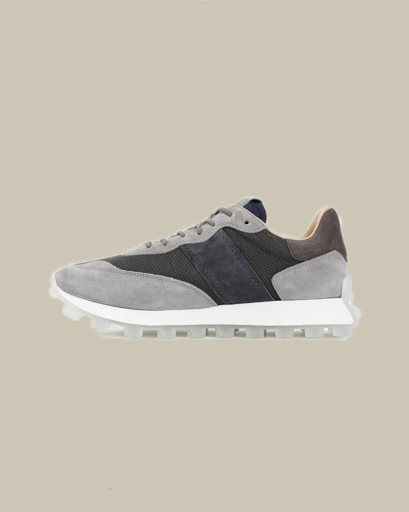 1T Chunky Runner Sneaker Navy/Grey